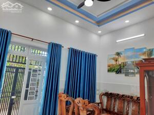 Bán nhà giá rẻ Tân Bửu, Bến Lức - đường Ấp 1 gần Nguyễn Hữu Trí, Vành đai 3, giá 1 tỷ 550