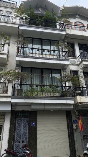 chính chủ cho thuê nhà chùa láng - nguyễn chí thanh, 80m² x 6 tầng, full nội thất, giá 25tr/ tháng