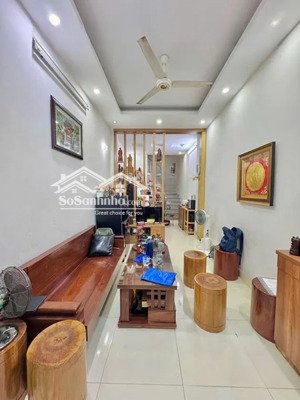 bán nhà quận cầu giấy 8.75 tỷ - phạm văn đồng gần xuân thủy, hồ tùng mậu, phạm hùng, bến xe mỹ đình