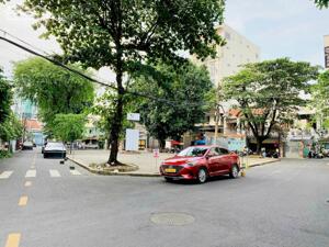 BÁN NHÀ KHU COMPOUND LÊ VĂN SỸ 6X16 CÓ CÔNG VIÊN NỘI KHU TRƯỚC NHÀ CHỈ 24,3 TỶ