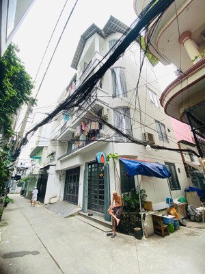 siêu phẩm 2mt hẻm cmt8 p15 quận 10 dt 9x7m 4 tầng 9 phòng master tn 70tr / tháng gía 16 tỷ 7