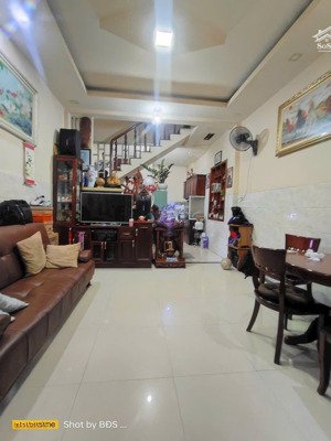 nhà 1 trệt 1 lầu hẻm xe hơi quốc lộ 13, p. hiệp bình phước, thủ đức, tp. hcm gần vạn phúc