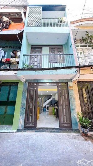 chủ gấp bán nhà mới 4 tầng đúc khu 20 thước hoàng diệu 3pn , 3wc , hẻm 4m chỉ 4ty9999