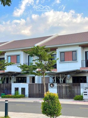 siêu hiếm nhà 2 tầng full sổ hồng chỉ 2 tỷ 8 - cần bán gấp