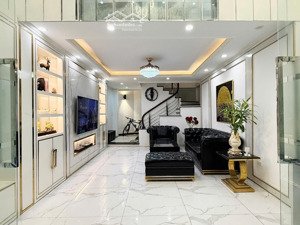 sau nhà mặt phố đại la nhà đẹp dân xây 2 thoáng kd sổ đỏ cc 45m2x5t giá 9.6 tỷ có tl