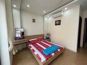 giá 108tr/m2 ! nhà 4 tầng ở ngay hẻm đẹp phan đăng lưu, dt 83.4m2 - 5 phòng mới+ 5wc. chỉ 9 tỷ tl