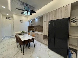 bán căn nhà đường sương nuyệt ánh/q1. giá 4.7 tỷ ( dt : 63,5m2 ) gần galaxy nguyễn du .