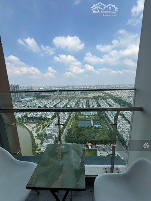 masteri waterfont cho thuê căn 1pn+ 48m2 full đồ đẹp 9tr5 bao phí . tầng cao view thoáng biển hồ