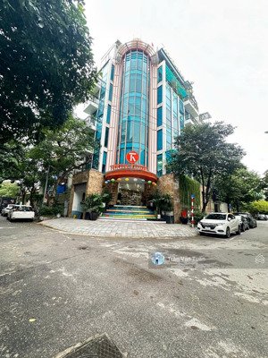 toà văn phòng hạng a, mặt phố đẹp nhất đức diễn, lô góc 3 mặt thoáng, 150m2, 8 nổi 1 hầm, giá 65tỷ