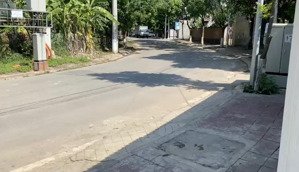 bán 100 m2 mặt đường tô hiến thành, gần nhà văn hoá đông hưng, đồng tâm, vĩnh yên.