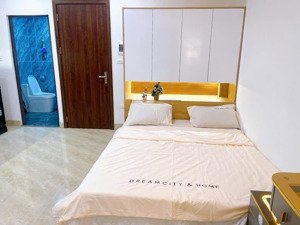 bán căn hộ dv ccmini lô góc ,xuân đỉnh, ngoại giao đoàn, 60m, 6 tầng ,15phòng , dòng tiền 800tr/năm