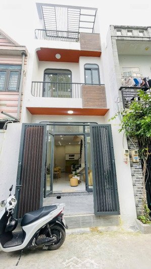 tìm chủ mới cho nhà quận 4 đường hoàng diệu, p9 giáp quận 1 giá 2tỷ450/56m2 kinh doanh sầm uất