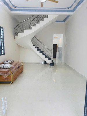 bán nhà 1 trệt 1 lầu mới tinh - đường rộng 8m phường hiệp phú, q9