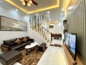 hà cầu hà đông 6 tỷ nhà cực đẹp mrs thương dân trí cao, mỗi tầng 2 phòng thoáng