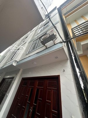 bán nhà riêng tại chu huy mân, 5,85 tỷ, 30m2, chính chủ chỉ với