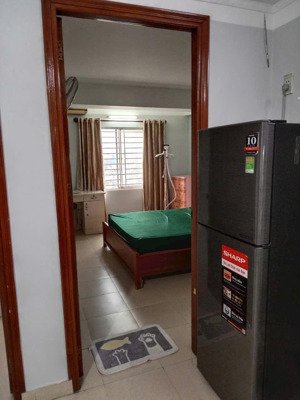 chung cư bàu cát,tân bình căn 2p ngủ giá 8,5tr/th