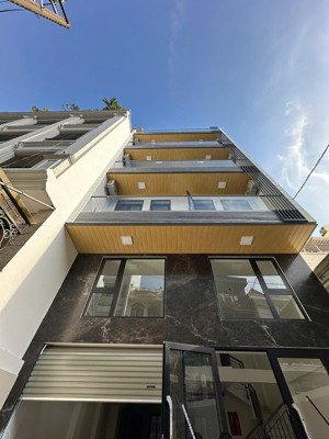 cho thuê căn hộ mới xây, full nội thất mới