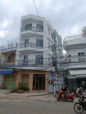 bán nhà 2 mặt tiền đường thuỷ xưởng, thuận tiện kinh doanh , chỉ 7,8 tỷ