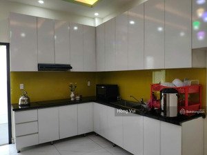 cần cho thuê nhà phố 5x 17 gồm trệt 2 lầu giá 12tr/tháng.lh 