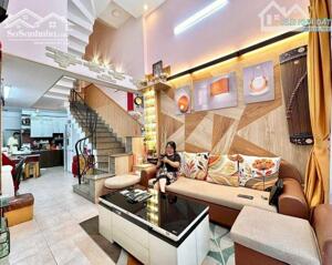 Phú Nhuận, giáp Q3,gần MT, 5 tầng, 5pn, 48m2, Nguyễn Văn Trỗi_Trương Quốc Dung, 10.x Tỷ