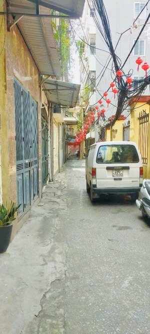 bán nhà lĩnh nam ngõ ô tô 38m2, 5 tầng đẹp, nhà dân tự xây. giá chỉ 5.15 tỷ