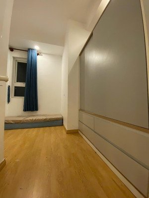 bán căn hộ 2 phòng ngủ vũng tàu melody, giá bán 3.050 tỷ . full nội thất tầng cao. lh e yến