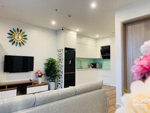 chính chủ bán căn 2pn 2wc toà pavilion, vinhomes ocean park 1, sẵn sổ, hỗ trợ vay 70%, 2 hầm gửi xe