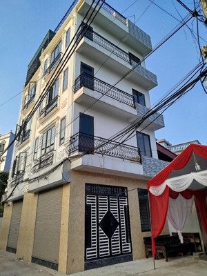 b.á.n gấp căn góc hai mặt tiền ô tô tránh, 5 tầng phú lương hà đông #5tỷ.