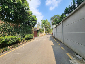 cực hiếm duy nhất còn sót 1 lô đất 70m full thổ cư tại đồng trúc cách ga metro chỉ 200m