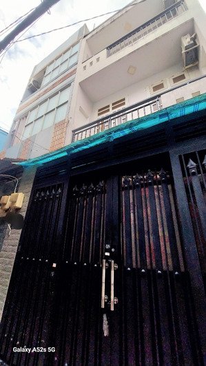 công năng siêu việt- 3 tầng 4 phòng ngủ ngay aeon - celedon city tân phú chỉ 4 tỏi xíu