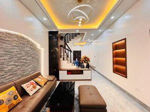 phố nguyễn an ninh, ô tô tránh 2 mặt ngõ thông, vừa ở kết hợp kinh doanh, btcc 43m2 * 4t sổ đẹp