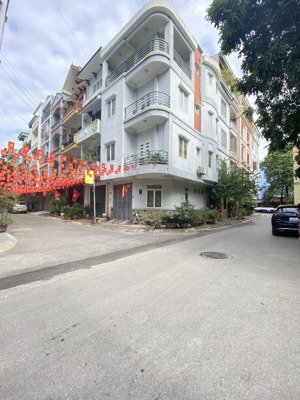 chỉ hơn 13 tỷ sở hữu ngay căn nhà liền kề kđt văn quán, hà đông, 34m2 vỉa hè kinh doanh