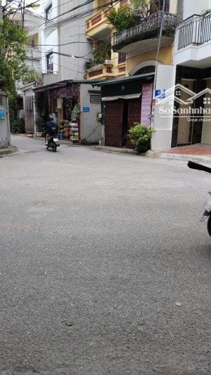 bán nhà mặt phố kim quan, phường việt hưng, long biên hà nội. 100m gia 28 tỷ