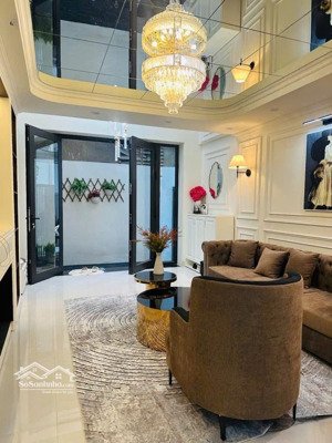 bán nr phố nguyễn xiển, nội thất vip, 6 tầng thang máy, lô góc, ô tô đỗ cửa, chỉ 13.9 tỷ