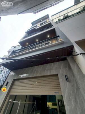 Bán nhà Nguyễn Văn Cừ,Ngọc Lâm 5 tầng,45m,mt4.5m gần oto nhỉnh 9 tỷ