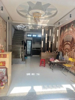 bán nhà bùi minh trực - tiện ích đầy đủ- an ninh, yên tĩnh