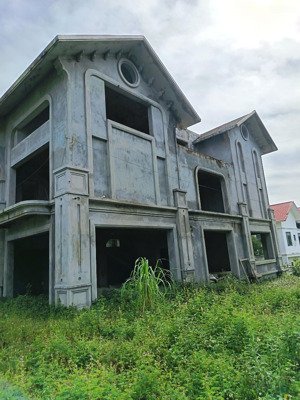 bán căn bt đơn lập 656m2 khu a khu đô thị xanh villas.giá chỉ 65tr/m2 rẻ nhất khu lh 