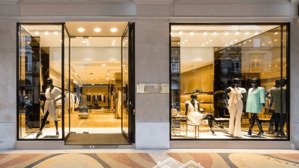 siêu mbkd phố hàng da mặt tiền 7m - giá chỉ 22tr/tháng