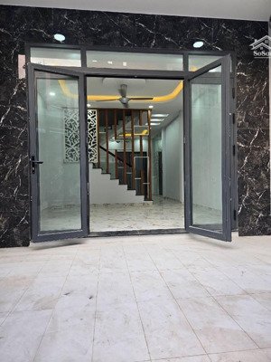 view vinhomes, 3 tầng mới toanh, hxh, 65m2, vào ở liền lòng bình quận 9, 5,3 tỷ