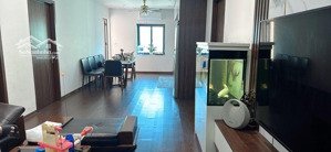 rất hiếm, giá tốt nhà đẹp ở luôn tt cầu giấy 3 ngủ, giá chào chỉ 4.18 tỷ. lh: 