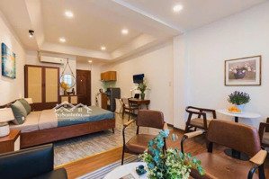 cưc tốt- bán nhà mặt tiền nguyễn đình chính, p15, phú nhuận - dt: 5x20m - 2 tầng. giá 22,5 tỷ