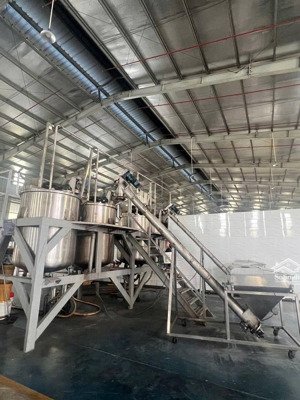 xưởng cho thuê làm phân bón trong kcn đức hòa long an. dt 3500m2, giá 185tr