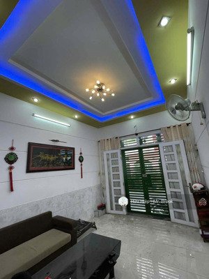 bán nhà quận 1 gần trần hưng đạo - hẻm an ninh khu bộ công an, 3 tầng, 4pn, 55m² - giá 14,9 tỷ