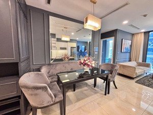 cần bán gấp, giá siêu rẻ, chung cư saigon airport, căn 90m2, 2pn, 2wc, full nt, giá 5.05 tỷ