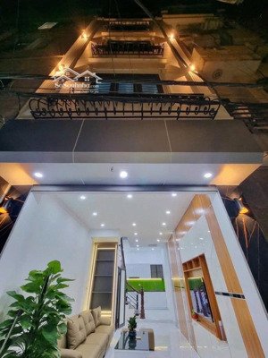 gấp, rất, gấp - nhà đẹp giải phóng, 36m2, chỉ 6.4 tỷ - không quy hoạch