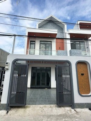 nhà hẻm - 121dx006 phú mỹ-tdm-bd - nhà cách dg huỳnh văn luỹ 100m - nhà cách chợ, trường học