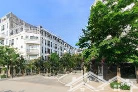 bán gần 40 căn liền kề kđt văn phú hà đông giá tốt nhất thị trường, vị trí đẹp, tiềm năng cao