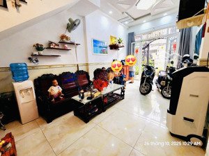 nhà 3 tầng, hẻm ô tô phạm hùng, p4 - gần cầu chánh hưng qua, q5