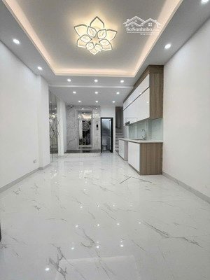 nhà đẹp xây mới - 6 tầng thang máy - ô tô gần nhà. võ chí công - tây hồ