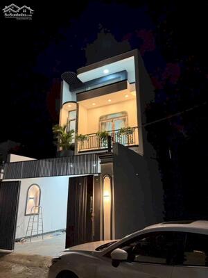 Chủ Kẹt Tiền Bán Gấp – Nhà 1 Trệt 1 Lầu Giá 2.25 Tỷ – Bao Sang Tên!